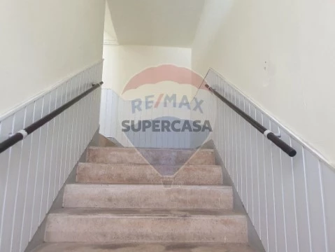 Prédio em Cidade de Santarém, Santarém