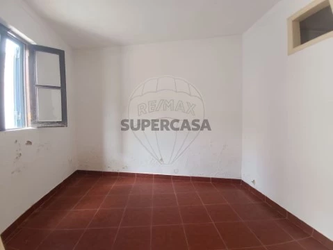 Moradia T3 em Benfica do Ribatejo, Almeirim