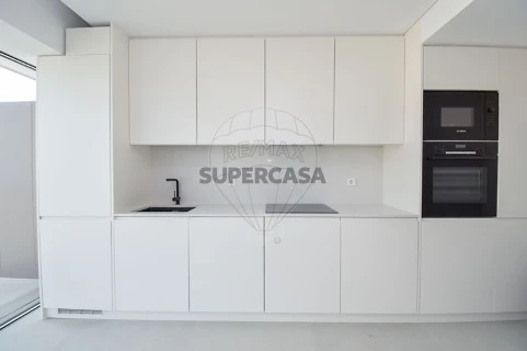 Duplex T4 em Alto do Seixalinho, Santo André e Verderena, Barreiro