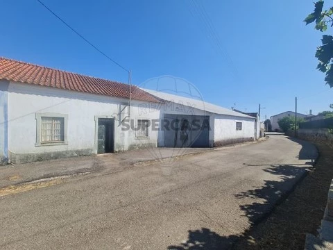 Moradia T4 em Envendos, Mação
