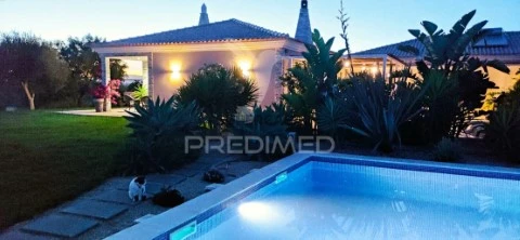 Moradia T8 em Algoz, Silves