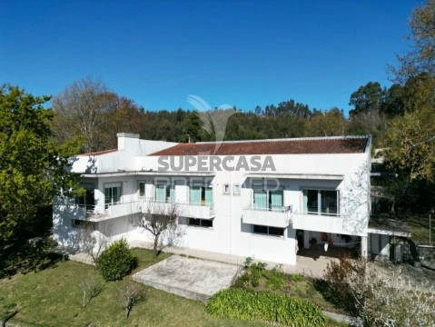 Casa 4 habitaciones en Sande (Vila Nova), Guimarães