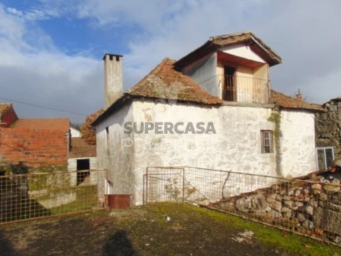 Maison 3 Chambres au Fiolhoso, Murça