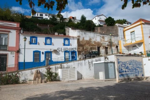 Grundstück auf Alenquer (Santo Estêvão e Triana), Alenquer