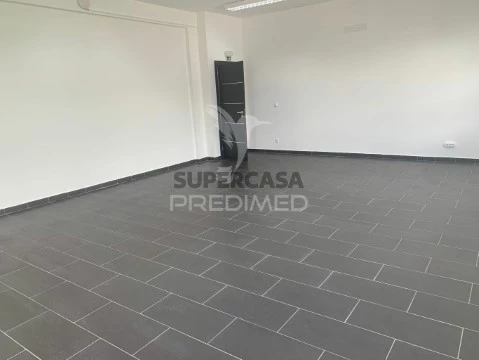 Escritório em Malagueira e Horta das Figueiras, Évora