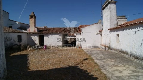 Moradia em Vaiamonte, Monforte