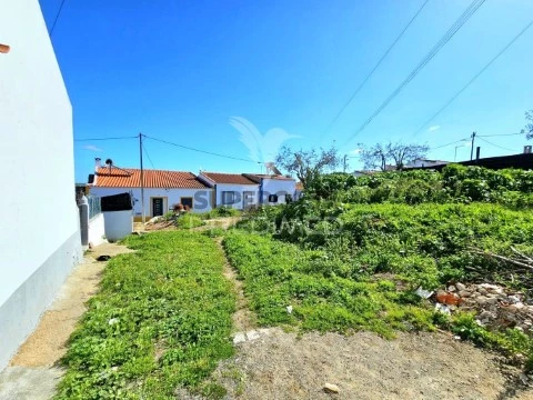 Terreno em Castro Verde e Casével, Castro Verde