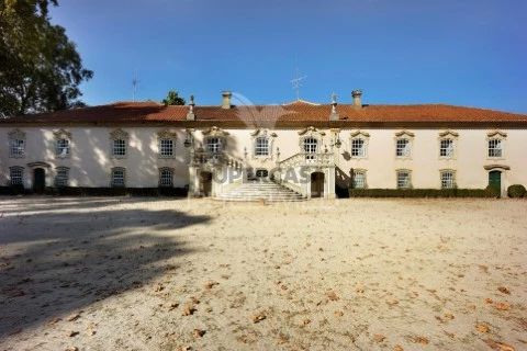Moradia em Arcos e Mogofores, Anadia