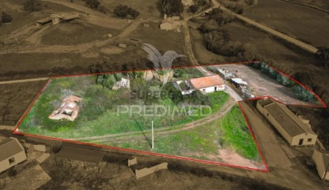 Moradia T6 em São Teotónio, Odemira