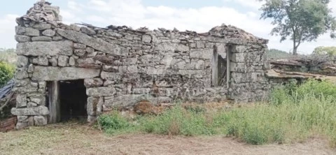 Huis 3 kamers Op Carva e Vilares, Murça