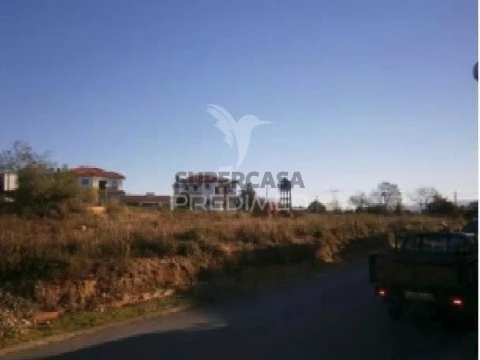 Terreno em Barrô, Águeda