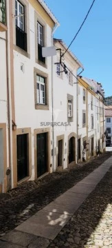 Moradia T4 em Santa Maria da Devesa, Castelo de Vide