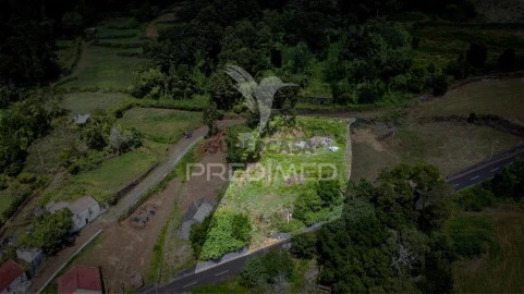 Terreno em Manadas (Santa Bárbara), Velas
