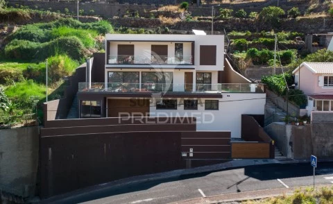 Moradia T3 em Machico, Machico