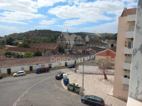 Apartamento T2 em Carregado e Cadafais, Alenquer