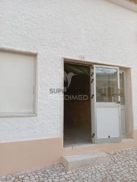 Moradia em Nossa Senhora da Conceição e São Bartolomeu, Vila Viçosa