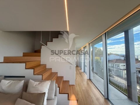 Apartamento T3 em Bougado (São Martinho e Santiago), Trofa