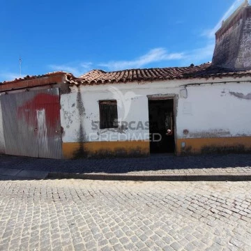 Moradia em Cunheira, Alter do Chão