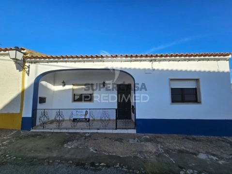Moradia T3 em Castro Verde e Casével, Castro Verde