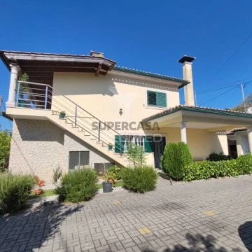 Moradia T4 em Nossa Senhora Misericórdias, Ourém