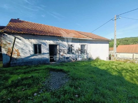 Moradia T2 em São Mamede, Batalha