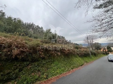 Terreno em Turiz, Vila Verde