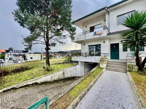 Huis 4 kamers Op Sande (São Martinho), Guimarães