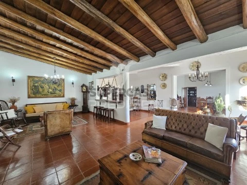Casa Rústica T4 em Castro Verde e Casével, Castro Verde