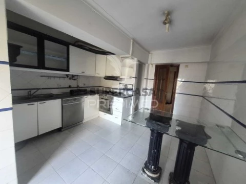 Apartamento T3 em Carregado e Cadafais, Alenquer