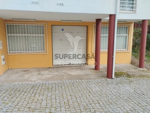 Garagem em Sé e São Lourenço, Portalegre