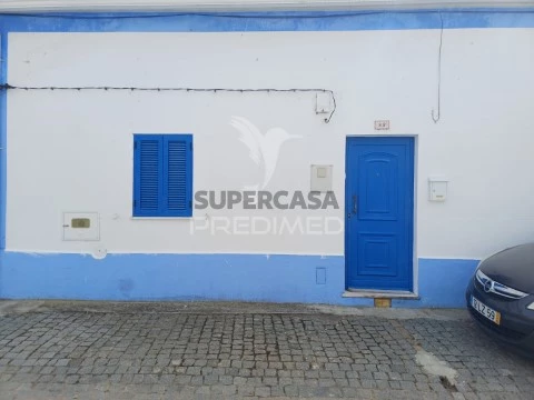 Moradia T2 em Benavila e Valongo, Avis
