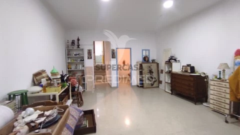 Comercial em Santa Vitória e Mombeja, Beja