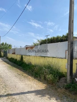 Terreno em Charneca de Caparica e Sobreda, Almada