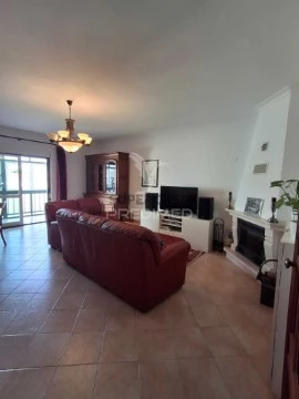 Apartamento T3 em São Sebastião, Setúbal
