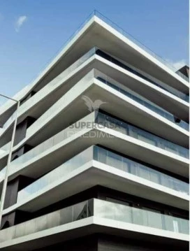 Prédio em Ferreiros e Gondizalves, Braga