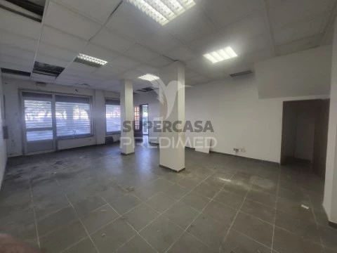 Escritório em Laranjeiro e Feijó, Almada