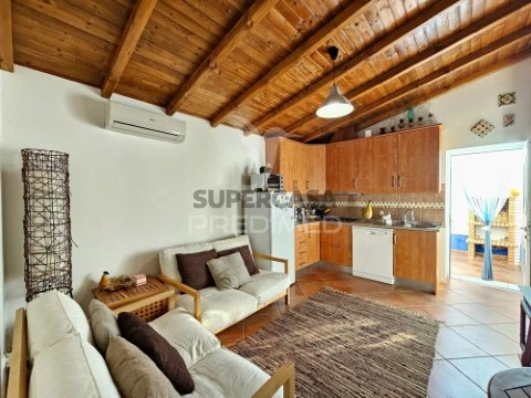 Moradia T2 em São Marcos da Ataboeira, Castro Verde