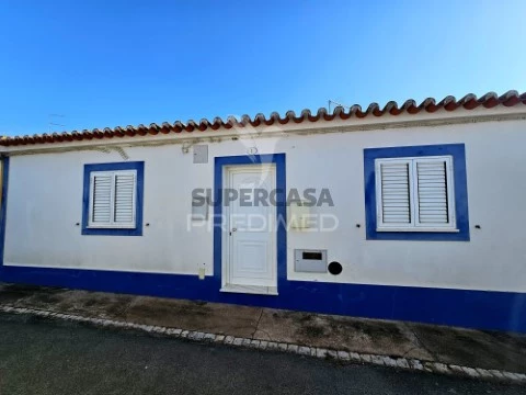 Moradia T2 em São Marcos da Ataboeira, Castro Verde