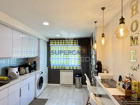 Apartamento T3 em Fátima, Ourém