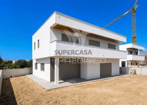 Haus 4 Zimmer auf Batalha, Batalha