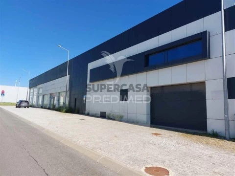 Comercial em Silvalde, Espinho