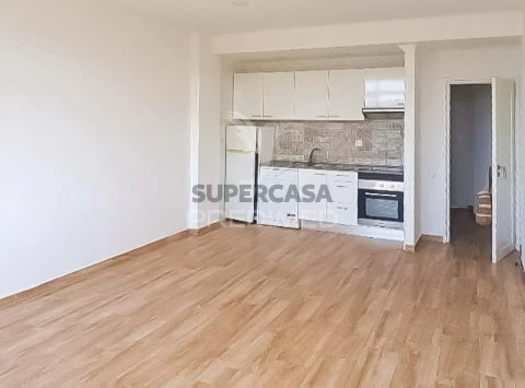 Apartamento T1 em União das Freguesias de Setúbal, Setúbal