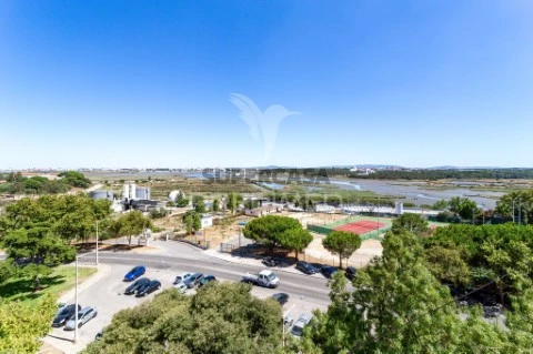 Apartamento T3 em Corroios, Seixal