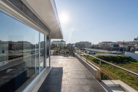 Vivienda pareada 3 habitaciones en Esmoriz, Ovar