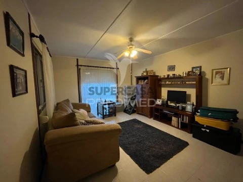 Haus 3 Zimmer auf Lajes, Praia da Vitória