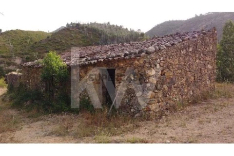 Quinta T2 em Alferce, Monchique
