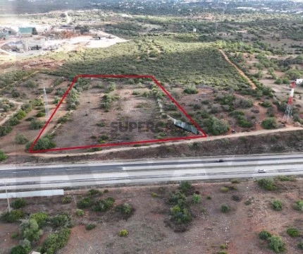 Terreno em Paderne, Albufeira