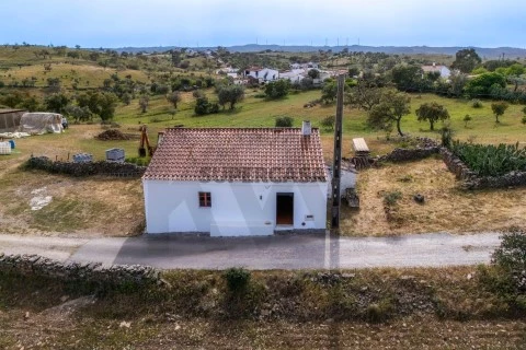 Moradia T2 em Santa Cruz, Almodôvar