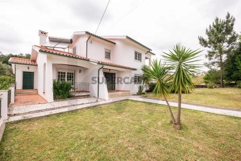 Moradia T4 em Almalaguês, Coimbra