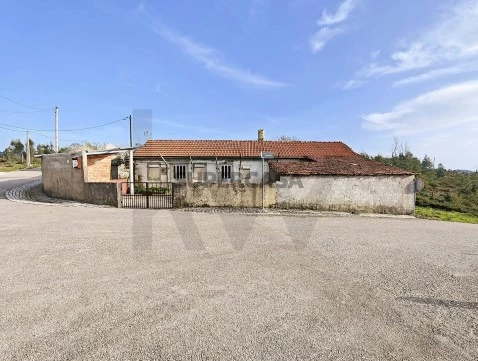 Moradia T2 em Pousaflores, Ansião